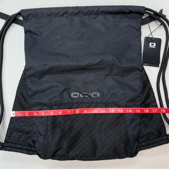 OGIO Flat Pack Backpack 🎒 Drawstring Straps - Picture 6 of 8